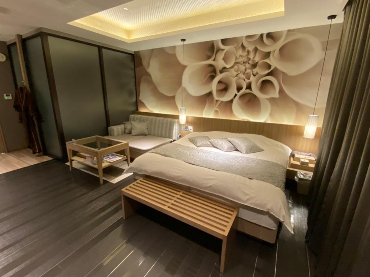 ホテル ポルト 男塾ホテルグループ (Adults Only) Himeji Eksteriør billede